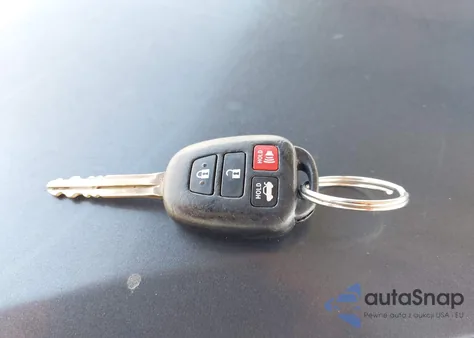 2015 Toyota Corolla Le from USA, damaged, VIN 2T1BURHE4FC335553